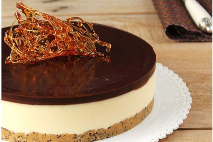 Tarta de galletas, natillas y chocolate