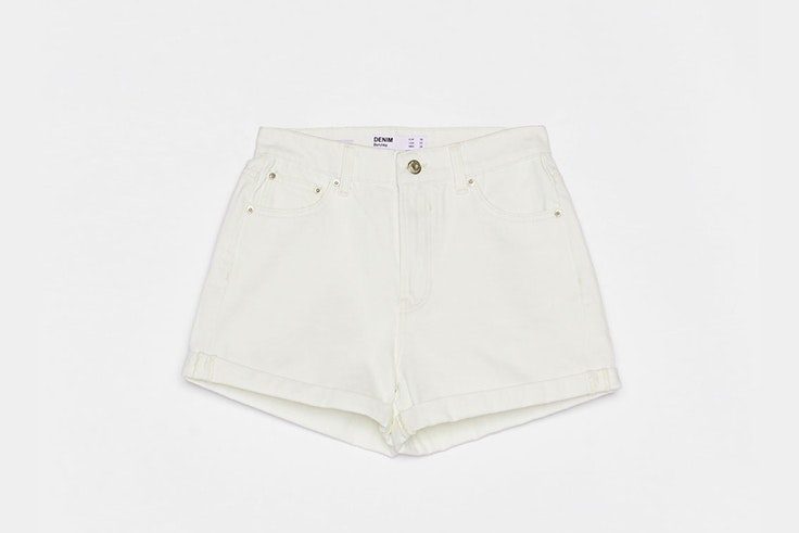 pantalon-blanco-ancho-bershka