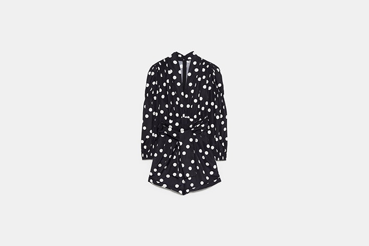 mono corto estampado de lunares zara