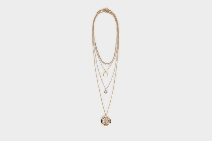 collar parfois el estilo de Nadine Caldera