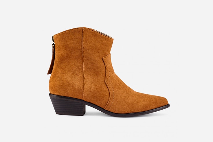 Botines tipo cowboy en color camel de Marypaz