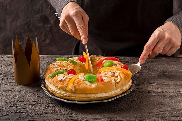 ¡Feliz Día de Reyes! Disfruta de los Regalos y del Roscón de Reyes