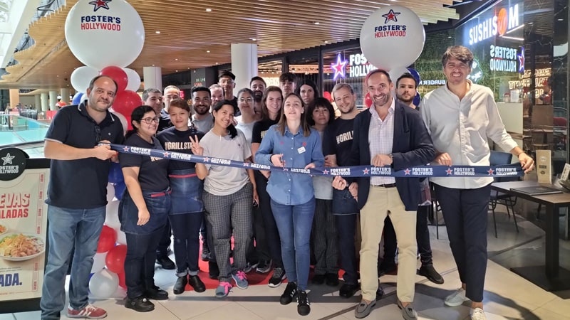Un nuevo restaurante se une a la familia de GranCasa: Bienvenido Foster´s Hollywood