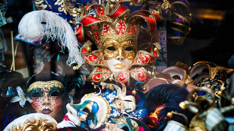 Carnaval 2024 en Zaragoza: ¡Vivan las fiestas de disfraces!
