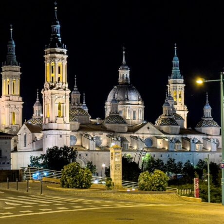 Disfruta de las Fiestas del Pilar 2024 en Zaragoza con GranCasa